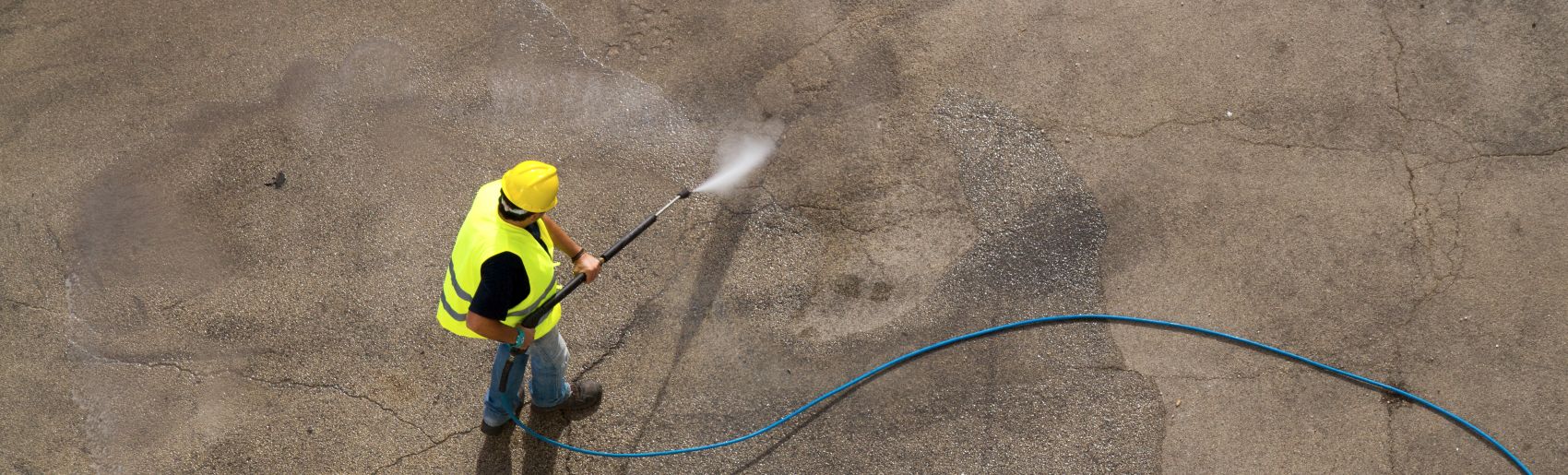 commercial pressure washing