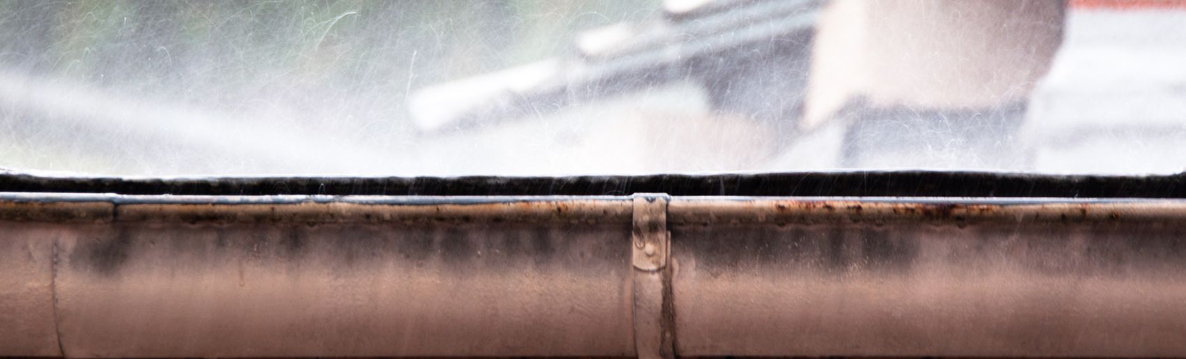 pressure vs soft washing